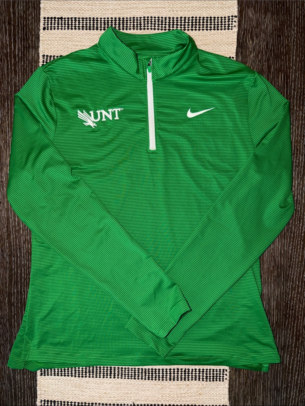 Nike Men’s Green Quarter-Zip UNT Performance Pullover